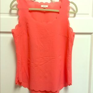 MINE Scalloped edged sleeveless top.